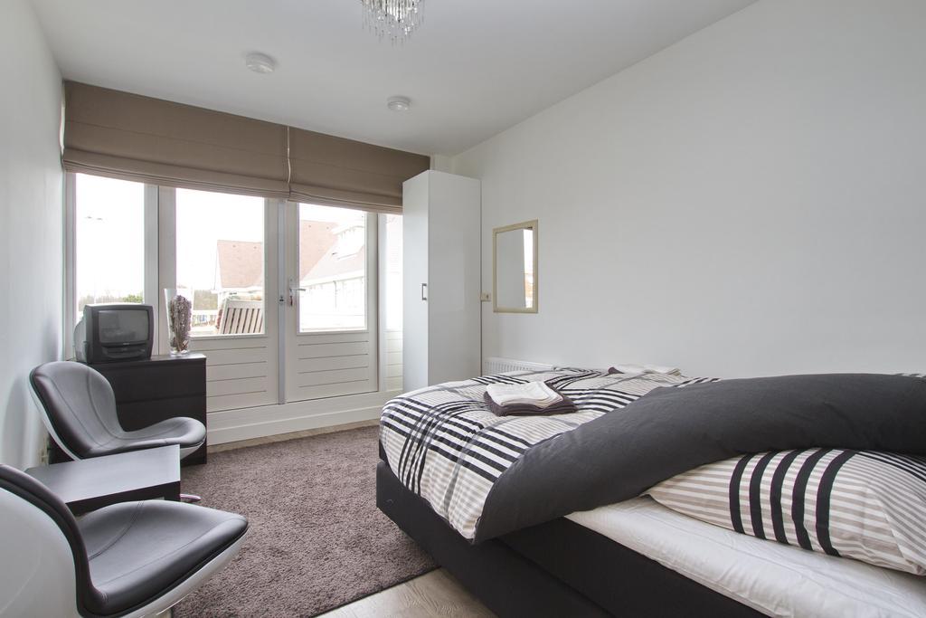 Bed & Breakfast Wit 51 Noordwijk Rom bilde